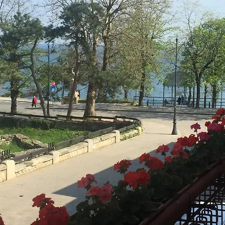 Apartment Cazino Blue Marina Constanta
